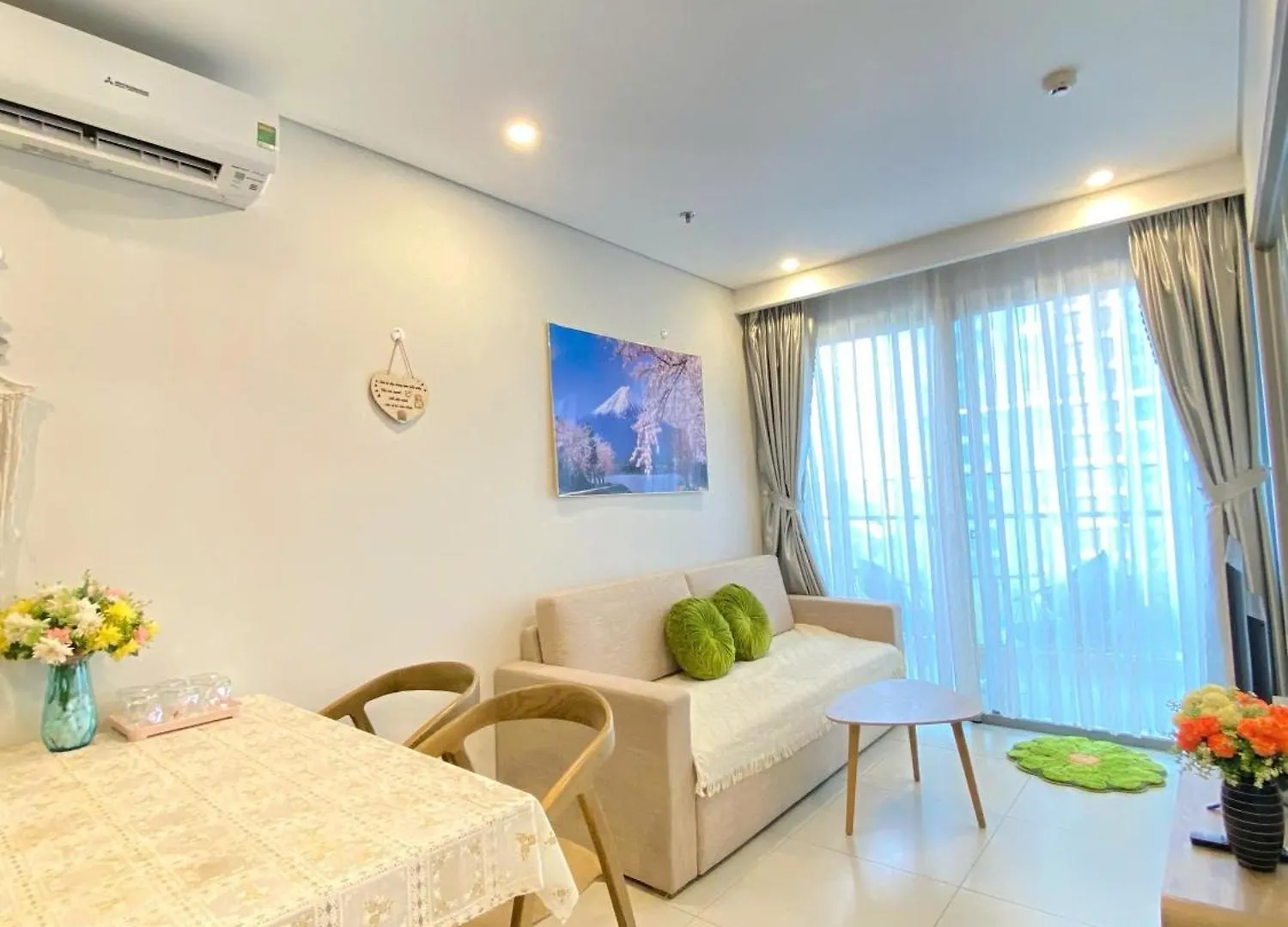 The Song- Can Ho Du Lich 5Sao- Free Ho Boi- Gan Bien - Luxyry Palm Home Vung Tau Apartment